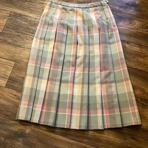 LOOK! Pendleton skirt!